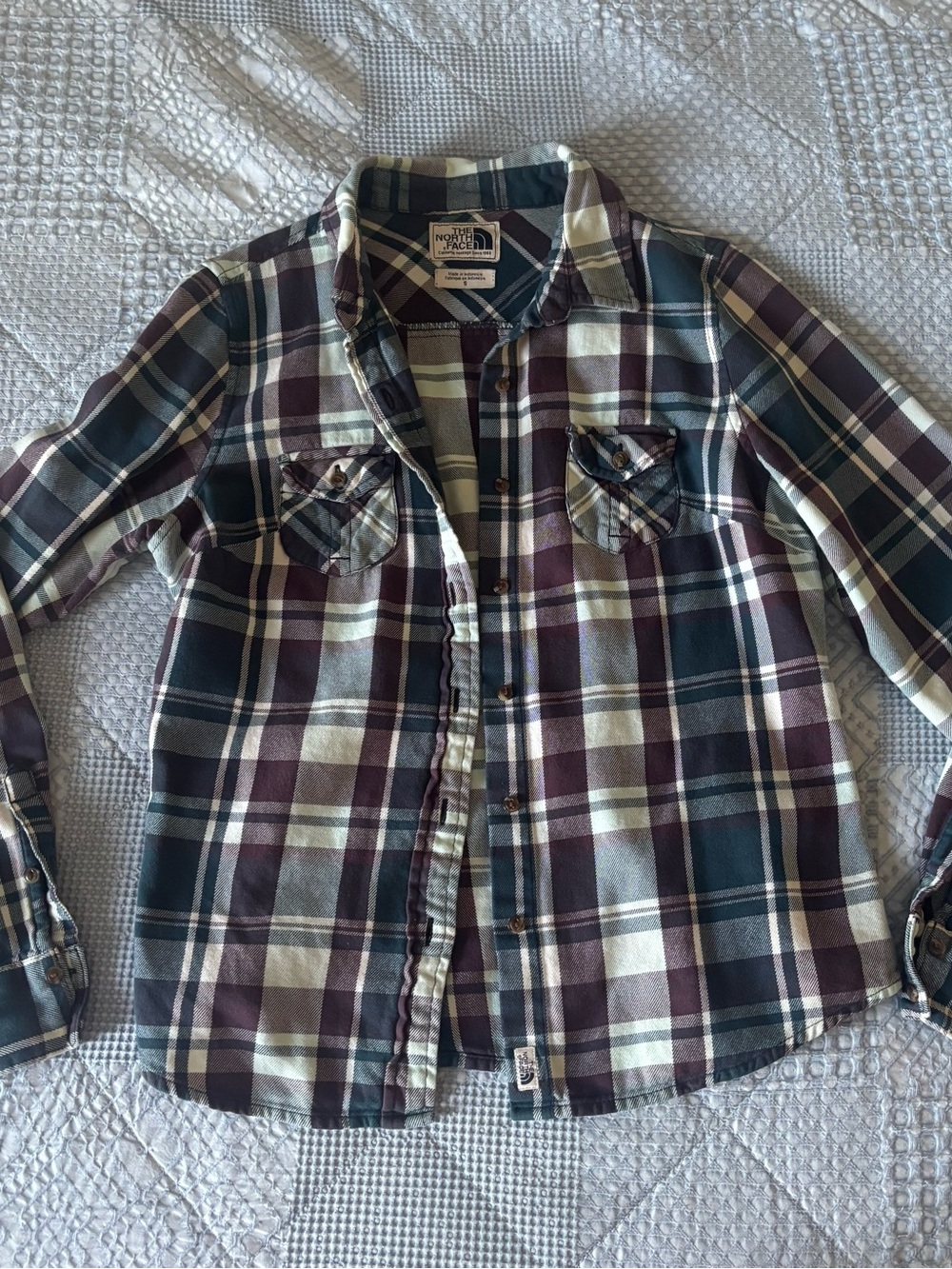 The North Face Women’s  Plaid Button-Up Shirt - Cream, Burgundy & Navy